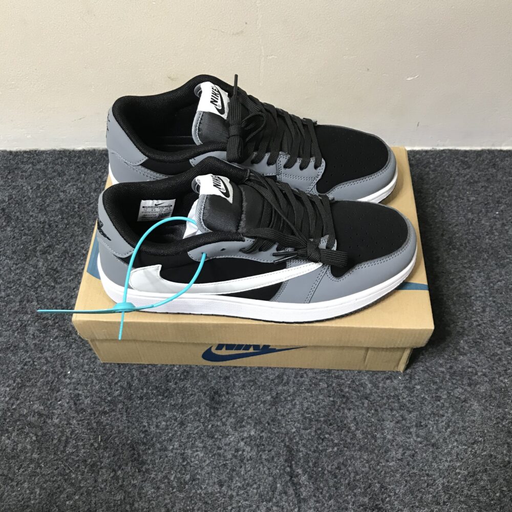 Nike Air Jordan 1 Low x Travis Scott "Black Grey"