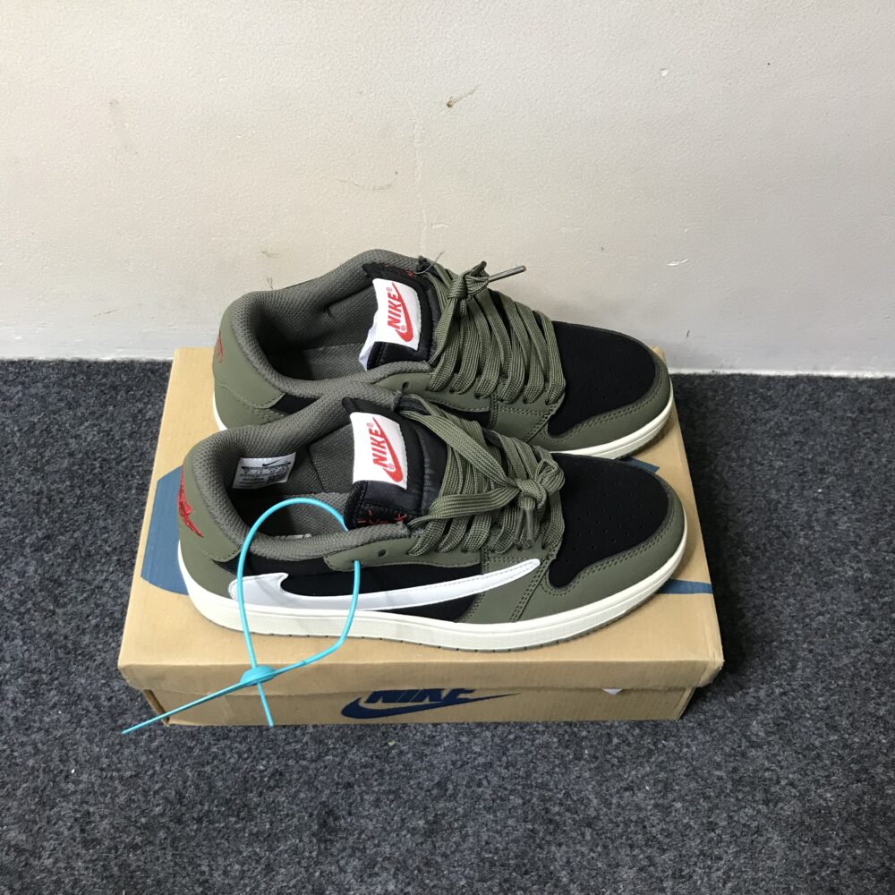 Travis Scott x Air Jordan 1 Low "Black Olive"